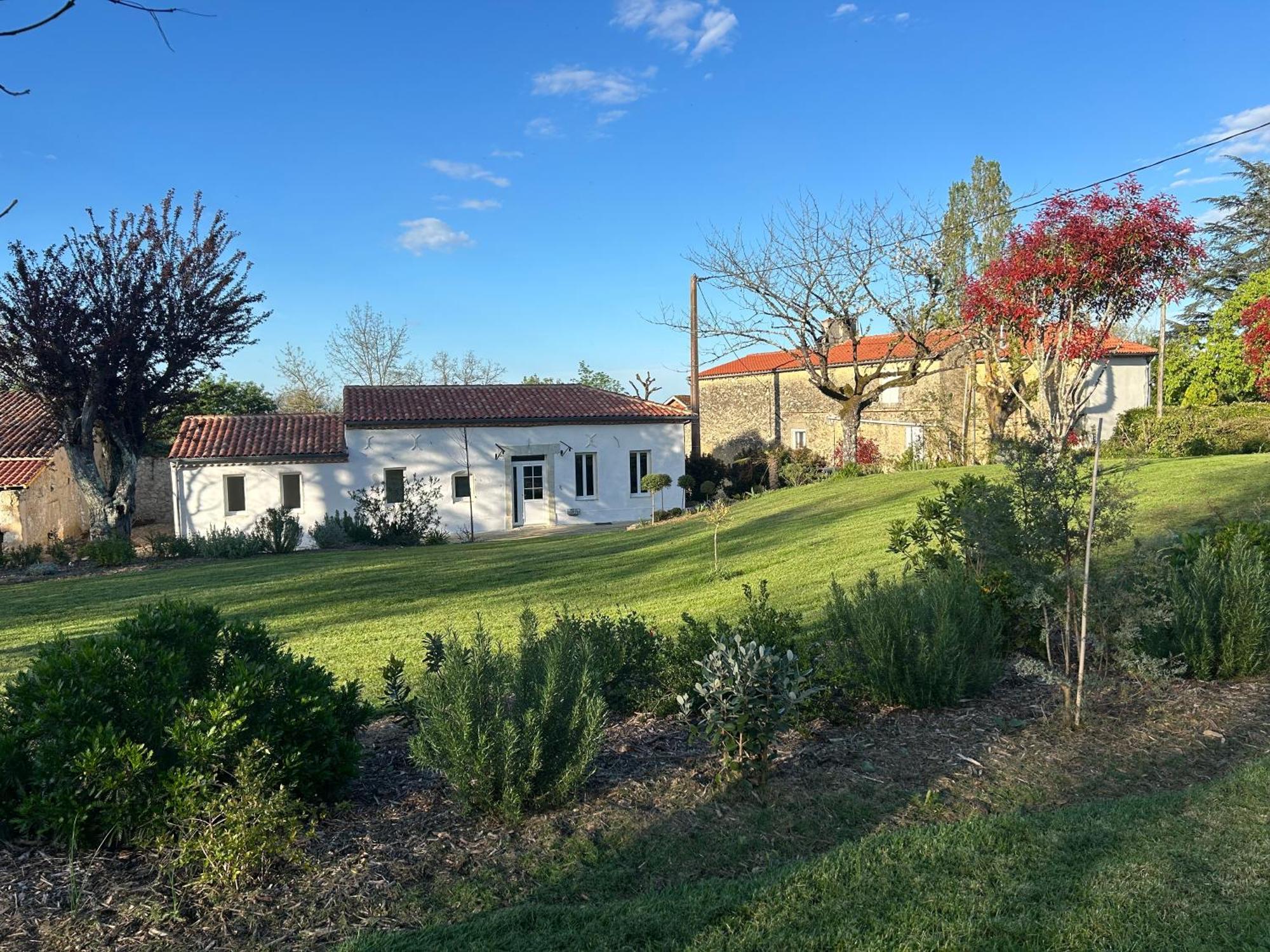 Maison De Vacances Gondrin Esterno foto
