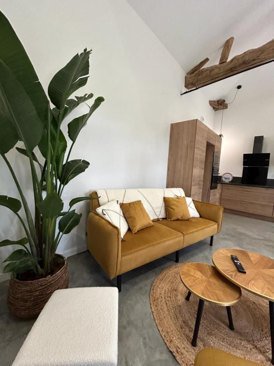 Maison De Vacances Gondrin Esterno foto